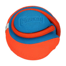 Chuckit Rope Fetch, Ball für Hunde mit Spielseil, schwimmt auf Wasser